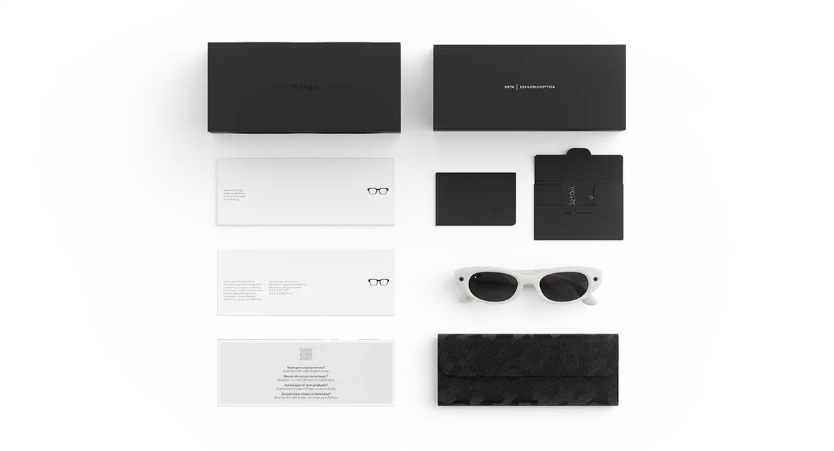 Розумні окуляри Meta Starfire Kylie Edition Ivory Frame / Black Lenses